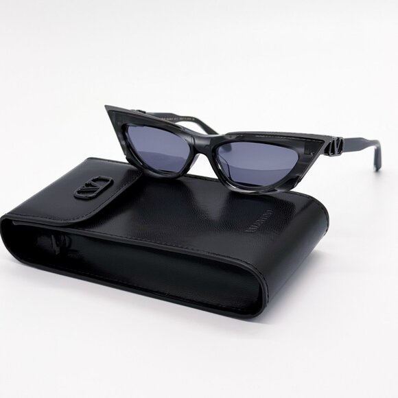 NEW VALENTINO V-GOLDCUT VLS-113B BLACK WOMEN CAT EYE SUNGLASSES VALENTINO main image 13